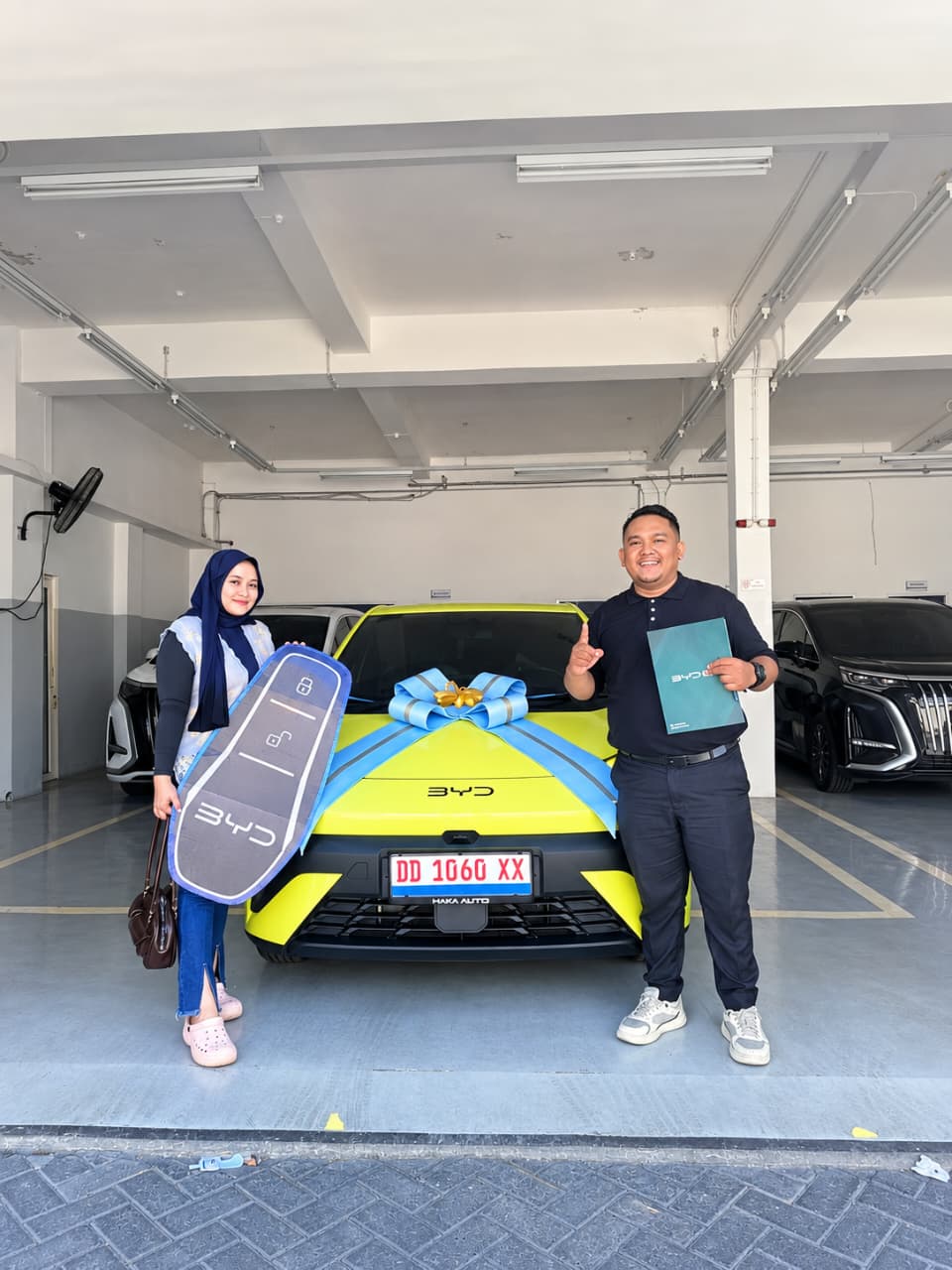 Keluarga Bu. Nurhidayah - BYD Atto 1 Dynamic
