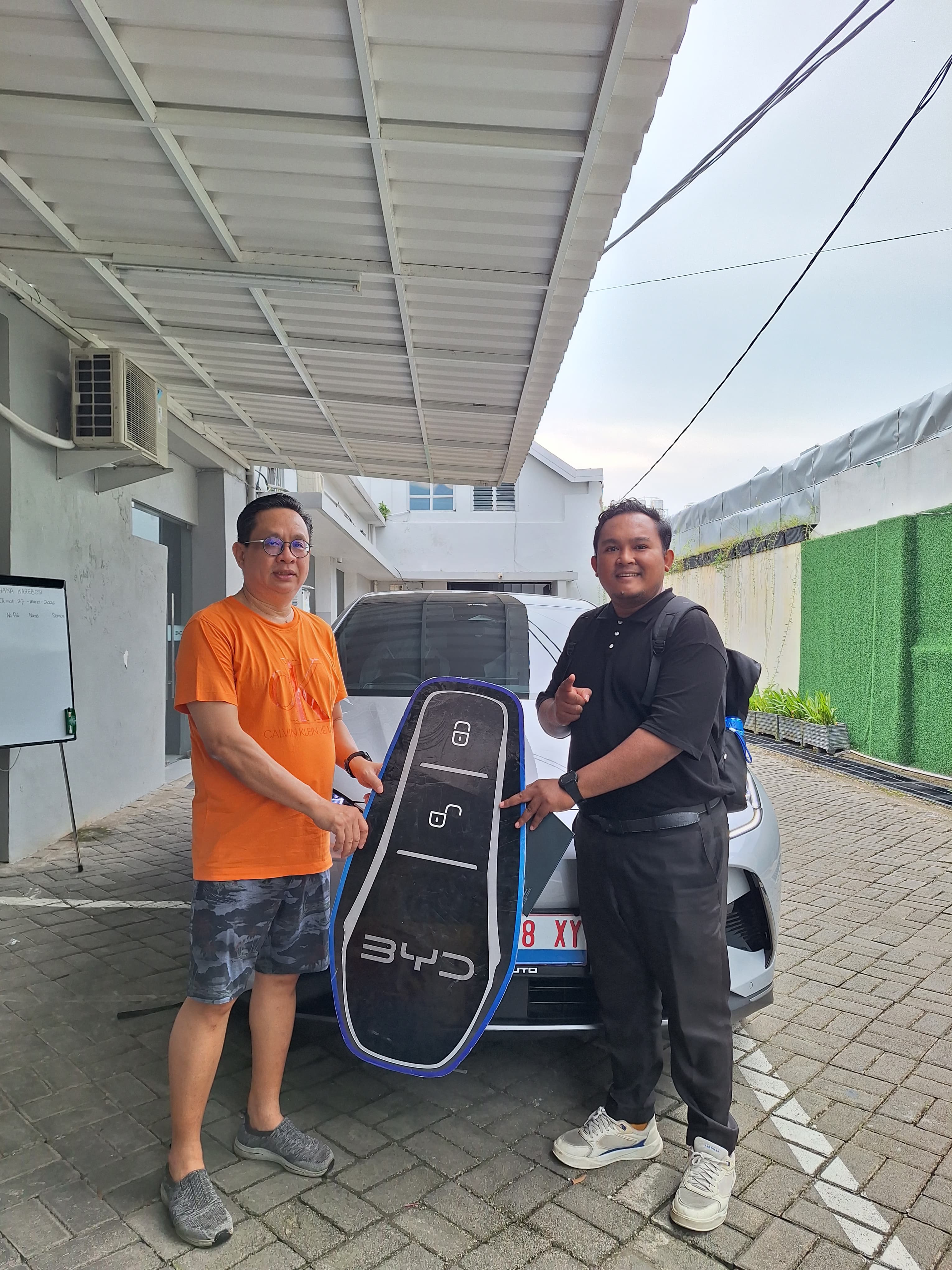Keluarga Ko Adi - BYD Sealion 7 Performance